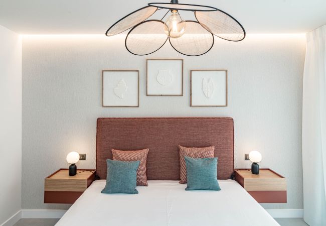 Lägenhet i Nueva andalucia - Modern fully renovated 4 bedroom apartment in the heart of Nueva Andalucia, walking distance to Centro Plaza  Lägenhet i Nueva andalucia - Modern fully renovated 4 bedroom apartment in the heart of Nueva Andalucia, walking distance to Centro Plaza