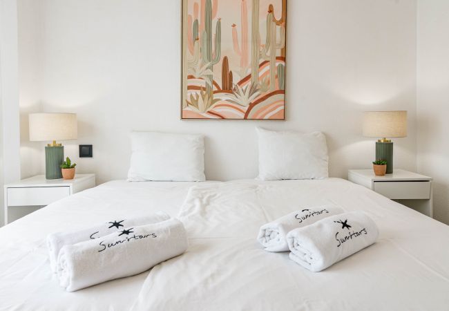 Lägenhet i Estepona - Beach front apartment in Estepona with sea views  Lägenhet i Estepona - Beach front apartment in Estepona with sea views