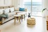 Lägenhet i Estepona - Beach front apartment in Estepona with sea views  Lägenhet i Estepona - Beach front apartment in Estepona with sea views