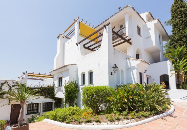 Lägenhet i Nueva andalucia - Aldea Blanca, Puerto Banus with Seaview Lägenhet i Nueva andalucia - Aldea Blanca, Puerto Banus with Seaview