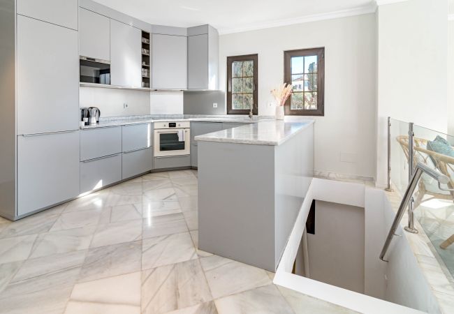 Lägenhet i Nueva andalucia - Aldea Blanca, Puerto Banus with Seaview Lägenhet i Nueva andalucia - Aldea Blanca, Puerto Banus with Seaview