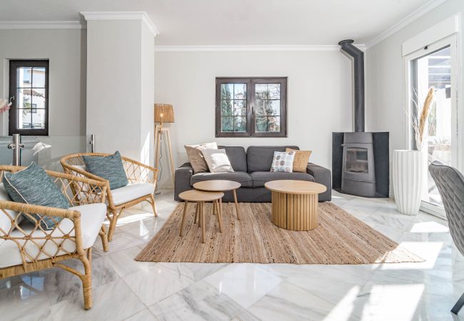 Lägenhet i Nueva andalucia - Aldea Blanca, Puerto Banus with Seaview Lägenhet i Nueva andalucia - Aldea Blanca, Puerto Banus with Seaview