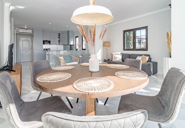 Lägenhet i Nueva andalucia - Aldea Blanca, Puerto Banus with Seaview Lägenhet i Nueva andalucia - Aldea Blanca, Puerto Banus with Seaview