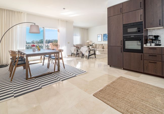 Lägenhet i Estepona - Estepona stylish beach front apartment Lägenhet i Estepona - Estepona stylish beach front apartment