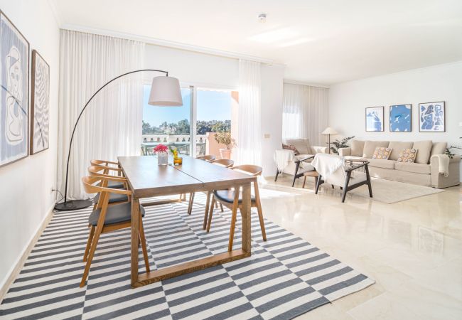 Lägenhet i Estepona - Estepona stylish beach front apartment Lägenhet i Estepona - Estepona stylish beach front apartment
