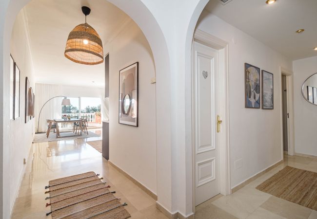 Lägenhet i Estepona - Estepona stylish beach front apartment Lägenhet i Estepona - Estepona stylish beach front apartment