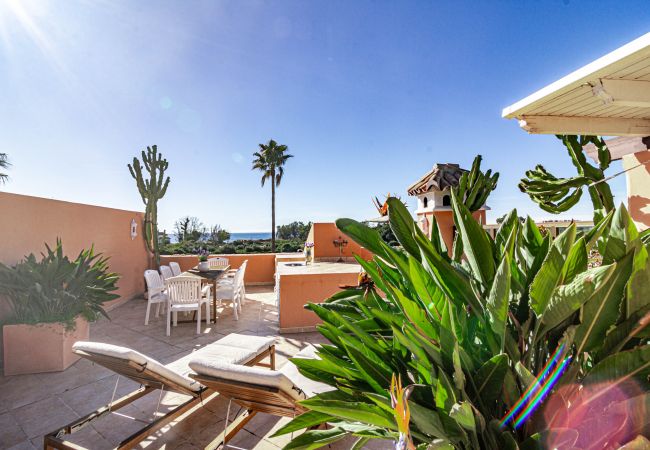 Lägenhet i Estepona - Estepona stylish beach front apartment Lägenhet i Estepona - Estepona stylish beach front apartment