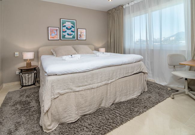 Lägenhet i Estepona - Estepona stylish beach front apartment Lägenhet i Estepona - Estepona stylish beach front apartment