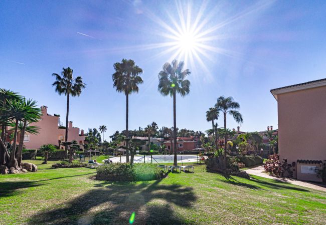 Lägenhet i Estepona - Estepona stylish beach front apartment Lägenhet i Estepona - Estepona stylish beach front apartment
