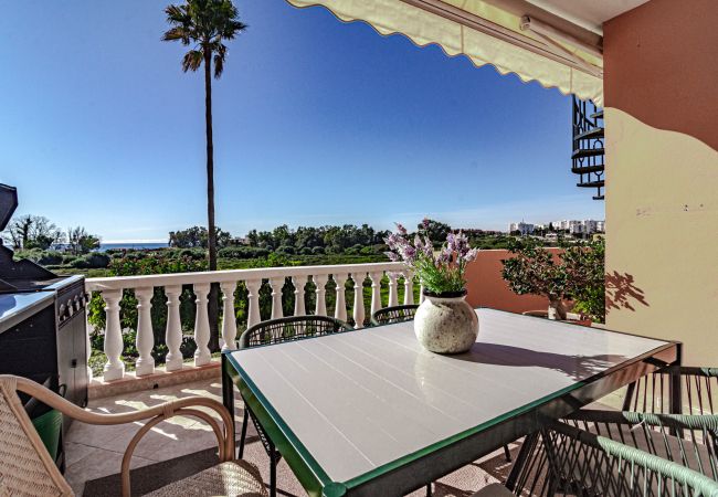 Lägenhet i Estepona - Estepona stylish beach front apartment Lägenhet i Estepona - Estepona stylish beach front apartment