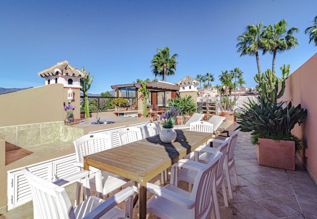 Lägenhet i Estepona - Estepona stylish beach front apartment Lägenhet i Estepona - Estepona stylish beach front apartment