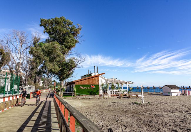 Lägenhet i Estepona - Estepona stylish beach front apartment Lägenhet i Estepona - Estepona stylish beach front apartment