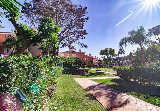 Lägenhet i Estepona - Estepona stylish beach front apartment Lägenhet i Estepona - Estepona stylish beach front apartment