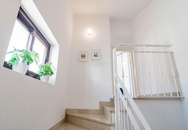 Lägenhet i San Pedro de Alcántara - 4 bedroom apartment 150m from the beach Lägenhet i San Pedro de Alcántara - 4 bedroom apartment 150m from the beach