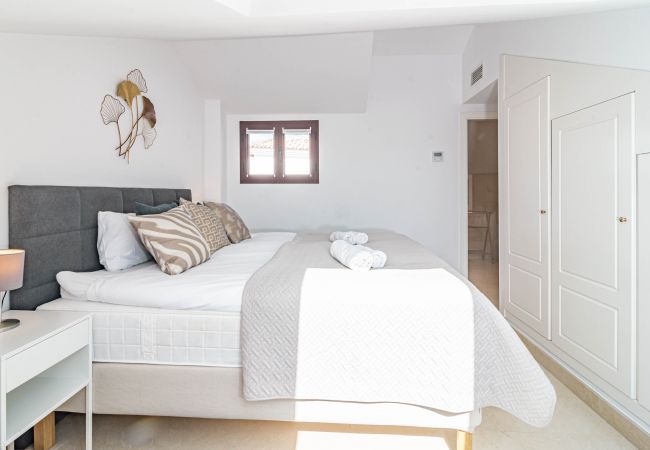 Lägenhet i San Pedro de Alcántara - 4 bedroom apartment 150m from the beach Lägenhet i San Pedro de Alcántara - 4 bedroom apartment 150m from the beach