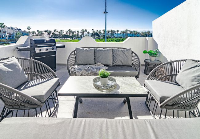 Lägenhet i San Pedro de Alcántara - 4 bedroom apartment 150m from the beach Lägenhet i San Pedro de Alcántara - 4 bedroom apartment 150m from the beach