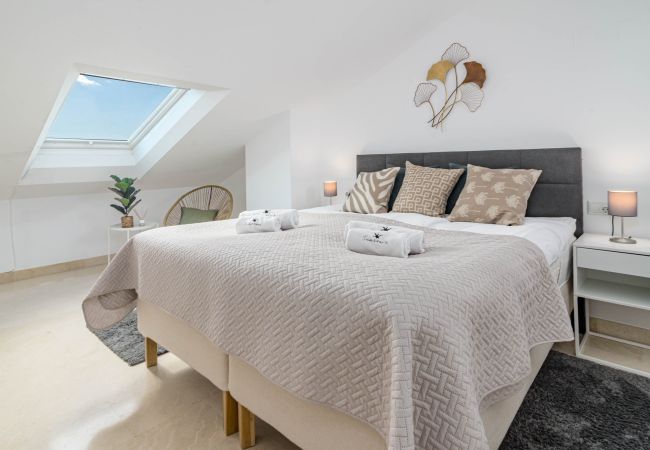 Lägenhet i San Pedro de Alcántara - 4 bedroom apartment 150m from the beach Lägenhet i San Pedro de Alcántara - 4 bedroom apartment 150m from the beach