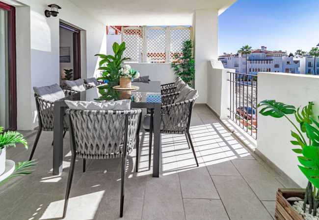 Lägenhet i San Pedro de Alcántara - 4 bedroom apartment 150m from the beach Lägenhet i San Pedro de Alcántara - 4 bedroom apartment 150m from the beach