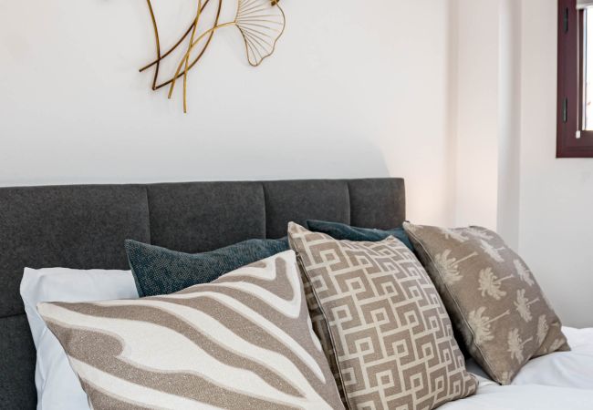 Lägenhet i San Pedro de Alcántara - 4 bedroom apartment 150m from the beach Lägenhet i San Pedro de Alcántara - 4 bedroom apartment 150m from the beach