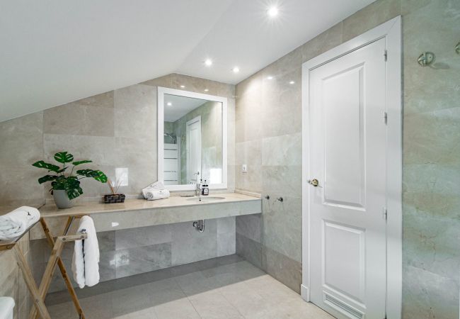 Lägenhet i San Pedro de Alcántara - 4 bedroom apartment 150m from the beach Lägenhet i San Pedro de Alcántara - 4 bedroom apartment 150m from the beach