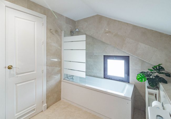 Lägenhet i San Pedro de Alcántara - 4 bedroom apartment 150m from the beach Lägenhet i San Pedro de Alcántara - 4 bedroom apartment 150m from the beach