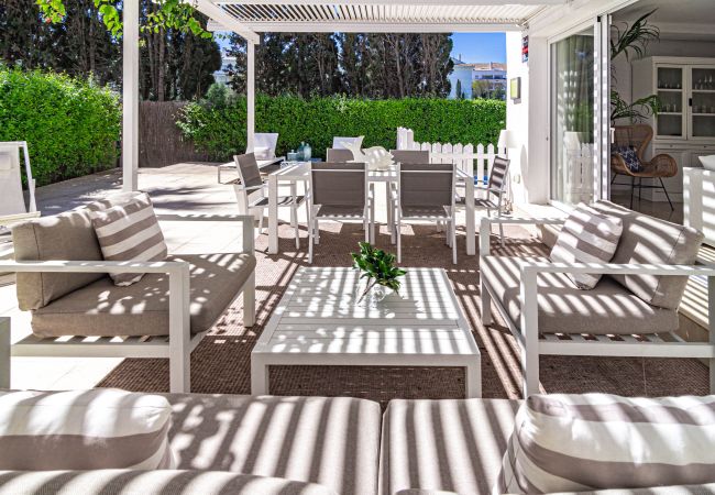 Radhus i San Pedro de Alcántara - Beach front townhouse with plunge pool  Radhus i San Pedro de Alcántara - Beach front townhouse with plunge pool