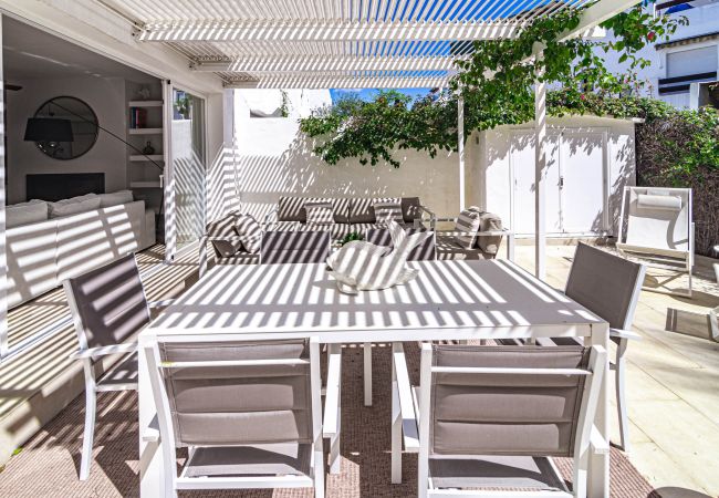 Radhus i San Pedro de Alcántara - Beach front townhouse with plunge pool  Radhus i San Pedro de Alcántara - Beach front townhouse with plunge pool