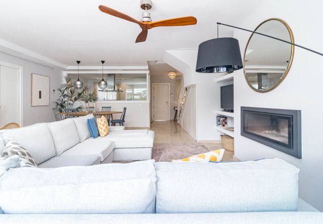 Radhus i San Pedro de Alcántara - Beach front townhouse with plunge pool  Radhus i San Pedro de Alcántara - Beach front townhouse with plunge pool