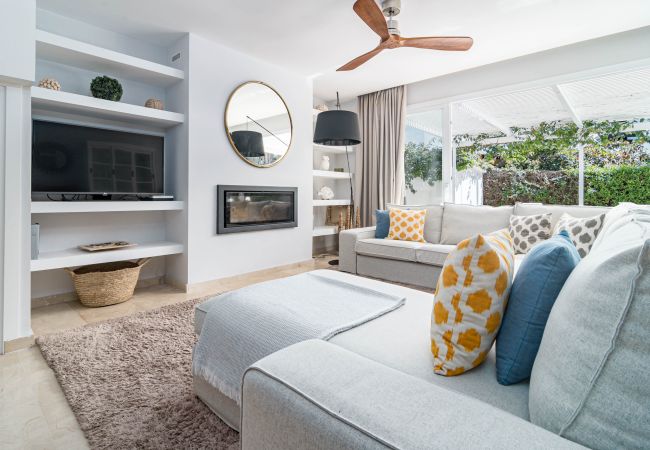 Radhus i San Pedro de Alcántara - Beach front townhouse with plunge pool  Radhus i San Pedro de Alcántara - Beach front townhouse with plunge pool