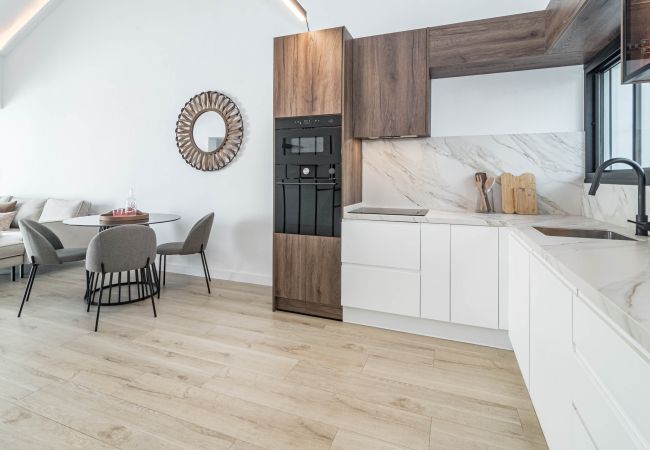 Lägenhet i Nueva andalucia - Modern apartment in prime location  Lägenhet i Nueva andalucia - Modern apartment in prime location