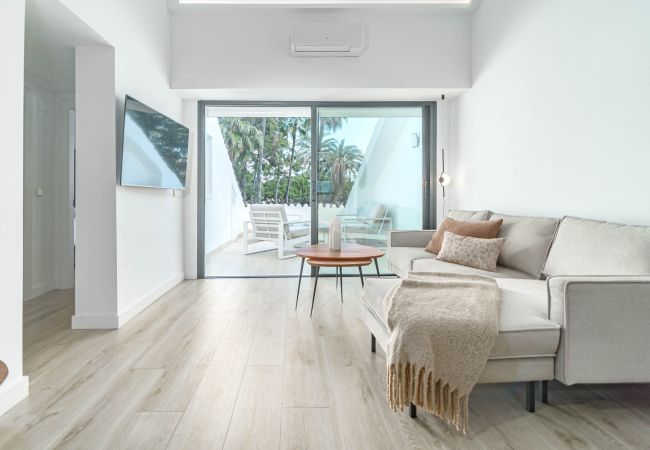 Lägenhet i Nueva andalucia - Modern apartment in prime location  Lägenhet i Nueva andalucia - Modern apartment in prime location