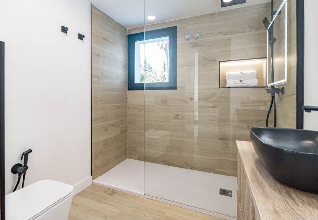 Lägenhet i Nueva andalucia - Modern apartment in prime location  Lägenhet i Nueva andalucia - Modern apartment in prime location