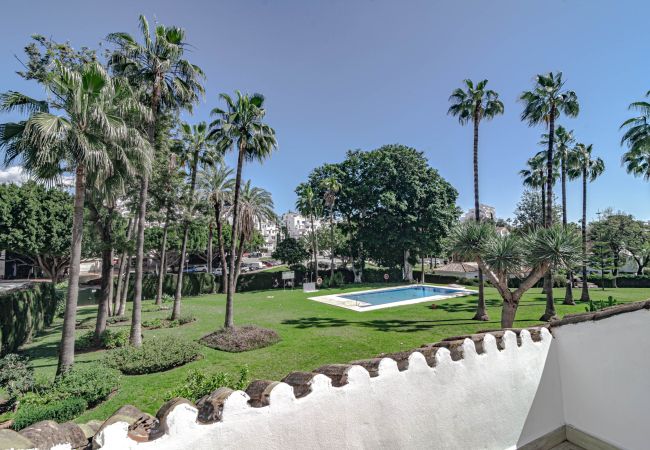 Lägenhet i Nueva andalucia - Modern apartment in prime location  Lägenhet i Nueva andalucia - Modern apartment in prime location