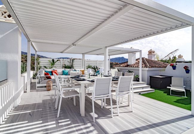 Lägenhet i Benahavís - Exclusive Penthouse with Rooftop and Panoramic Sea views Lägenhet i Benahavís - Exclusive Penthouse with Rooftop and Panoramic Sea views