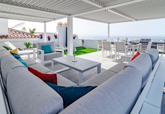 Lägenhet i Benahavís - Exclusive Penthouse with Rooftop and Panoramic Sea views Lägenhet i Benahavís - Exclusive Penthouse with Rooftop and Panoramic Sea views