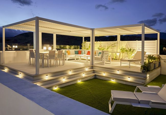 Lägenhet i Benahavís - Exclusive Penthouse with Rooftop and Panoramic Sea views Lägenhet i Benahavís - Exclusive Penthouse with Rooftop and Panoramic Sea views