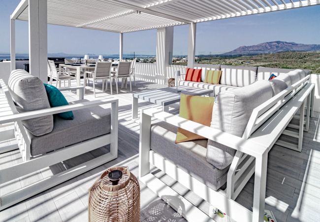 Lägenhet i Benahavís - Exclusive Penthouse with Rooftop and Panoramic Sea views Lägenhet i Benahavís - Exclusive Penthouse with Rooftop and Panoramic Sea views