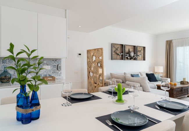 Lägenhet i Benahavís - Exclusive Penthouse with Rooftop and Panoramic Sea views Lägenhet i Benahavís - Exclusive Penthouse with Rooftop and Panoramic Sea views