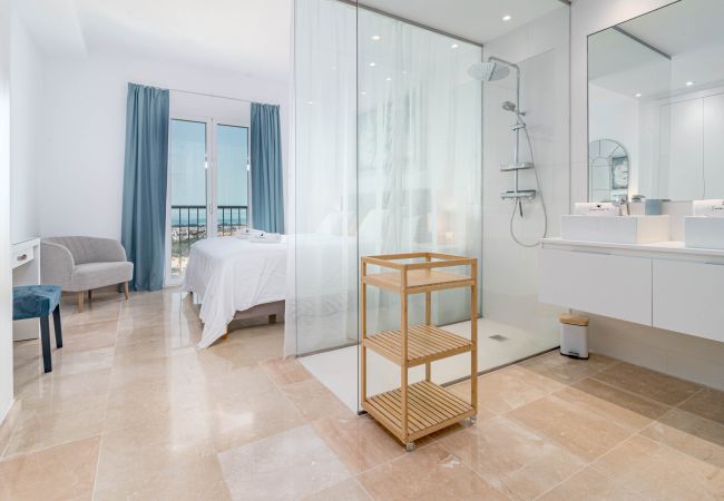 Lägenhet i Benahavís - Exclusive Penthouse with Rooftop and Panoramic Sea views Lägenhet i Benahavís - Exclusive Penthouse with Rooftop and Panoramic Sea views