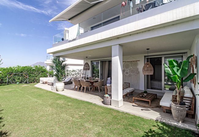 Lägenhet i Estepona - Designer Apartment with Sunny Outdoor Space Lägenhet i Estepona - Designer Apartment with Sunny Outdoor Space