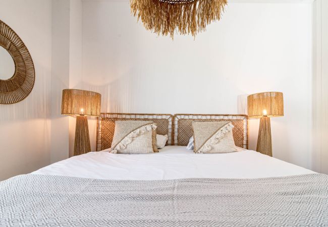 Lägenhet i Estepona - Designer Apartment with Sunny Outdoor Space Lägenhet i Estepona - Designer Apartment with Sunny Outdoor Space