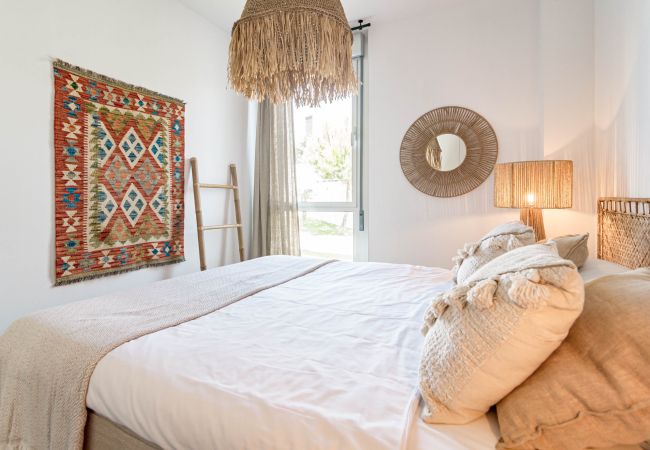 Lägenhet i Estepona - Designer Apartment with Sunny Outdoor Space Lägenhet i Estepona - Designer Apartment with Sunny Outdoor Space