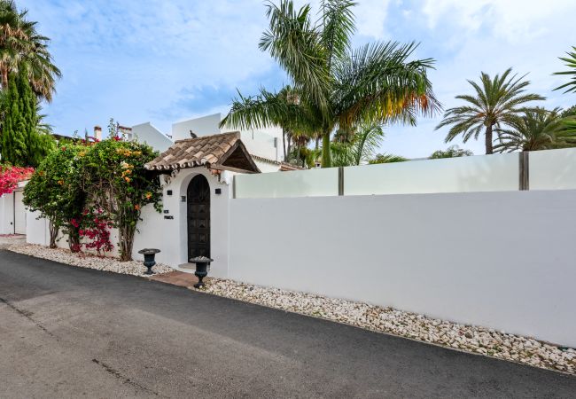 Villa i San Pedro de Alcántara - Beautiful villa 250m from the beach  Villa i San Pedro de Alcántara - Beautiful villa 250m from the beach