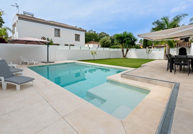 Villa i San Pedro de Alcántara - Beautiful villa 250m from the beach  Villa i San Pedro de Alcántara - Beautiful villa 250m from the beach