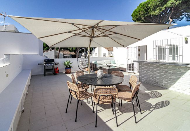 Lägenhet i Estepona - Stylish Townhouse with Rooftop  Lägenhet i Estepona - Stylish Townhouse with Rooftop