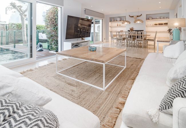 Villa i San Pedro de Alcántara - Huge townhouse with private pool and rooftop  Villa i San Pedro de Alcántara - Huge townhouse with private pool and rooftop