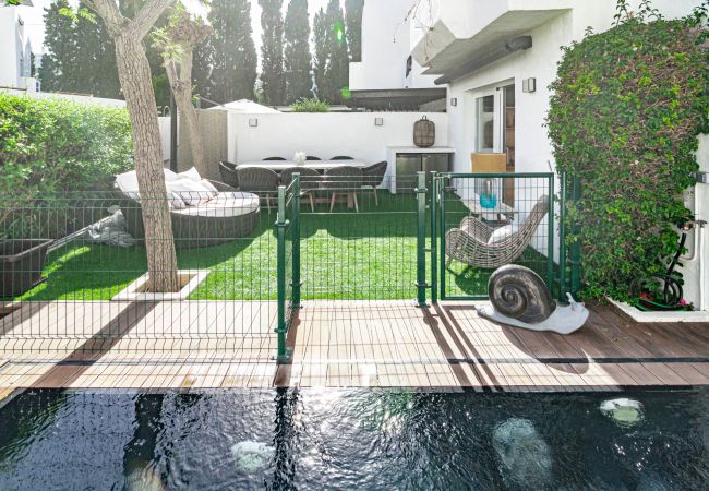 Villa i San Pedro de Alcántara - Huge townhouse with private pool and rooftop  Villa i San Pedro de Alcántara - Huge townhouse with private pool and rooftop